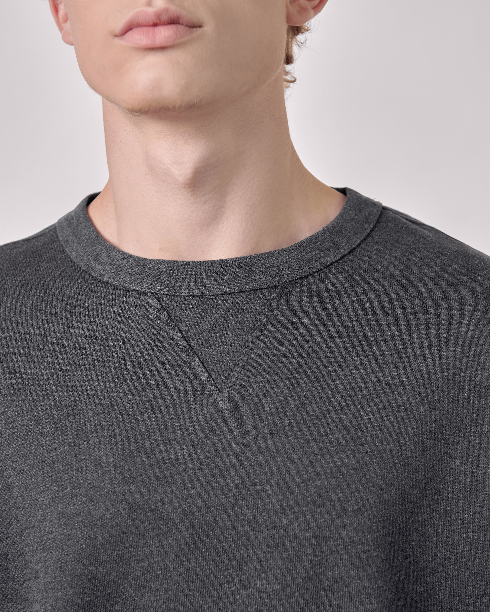 #color_heather-charcoala