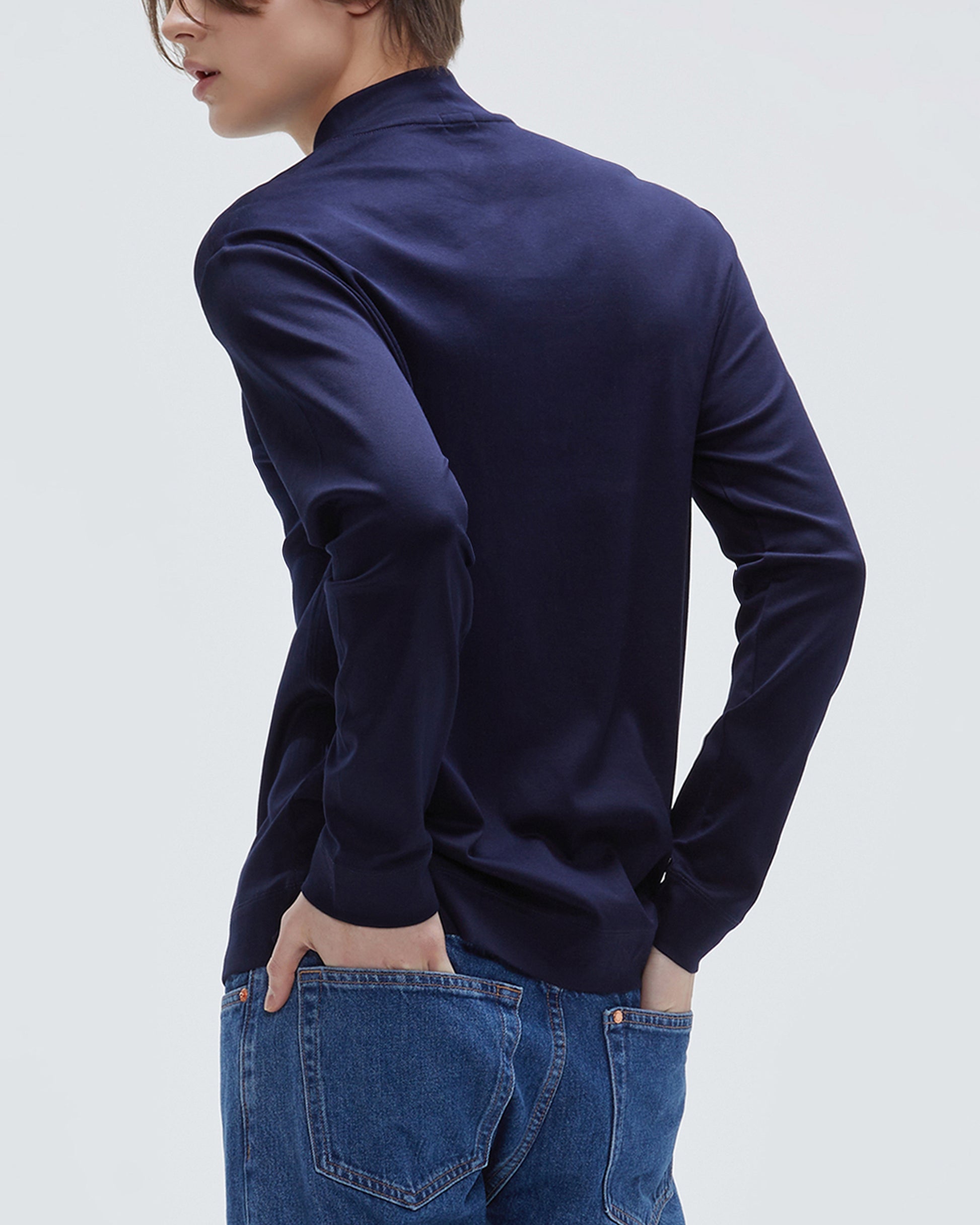 #color_navy