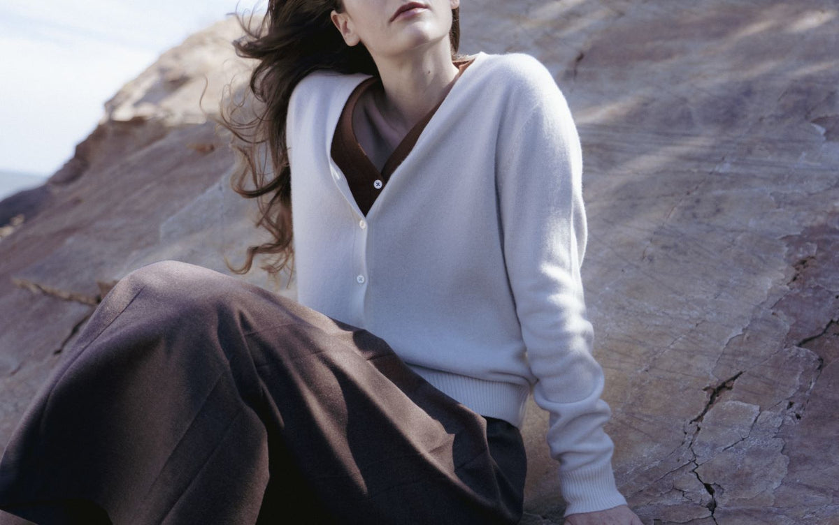 #color_ivory