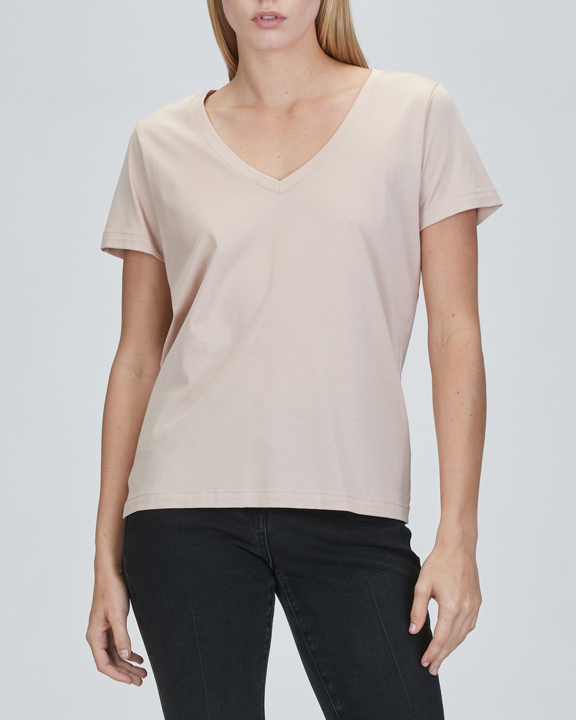 Casey Relaxed V-Neck T-Shirt – YJACK