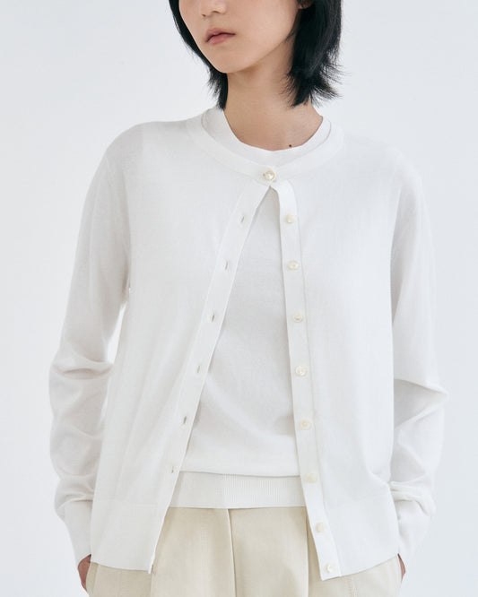 #color_white